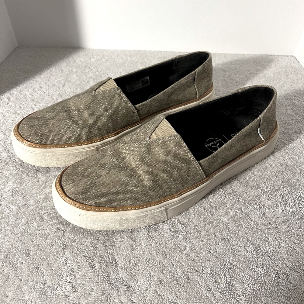 Toms Womens Size 10